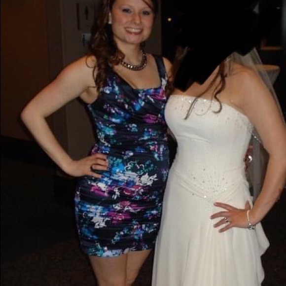 Express Ruched Floral Dress - Picture 10 of 10